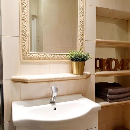 Mieszkanie Przy Operze Baltyckiej Apartmán *